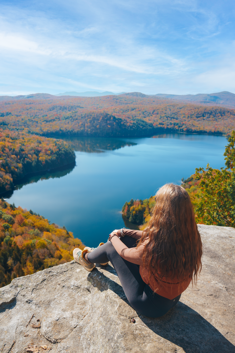 The Ultimate Fall Travel Guide: Fall in Stowe, Vermont
